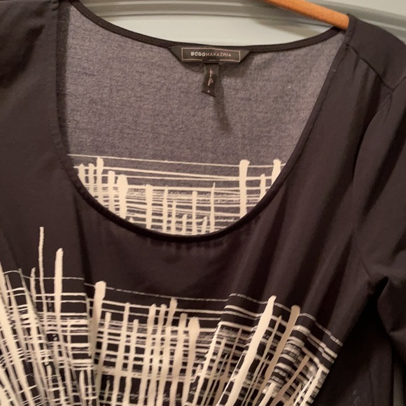 BCBG Max Azaria small black white design long sleeve dress - Picture 3 of 4